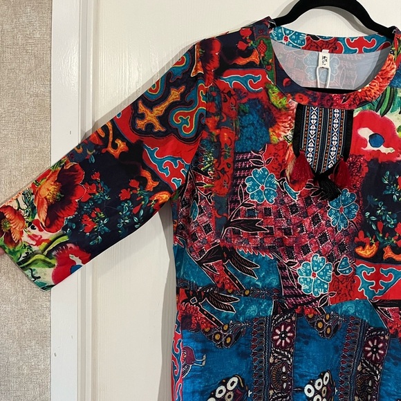 Dai yuan li - Multicolor Floral Long Sleeve Dress - Picture 2 of 8